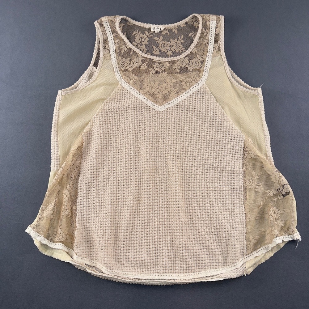 POL Clothing Cream Beige Waffle Knit Lace Trim Sleeveless Tank Top GKT218 Large
